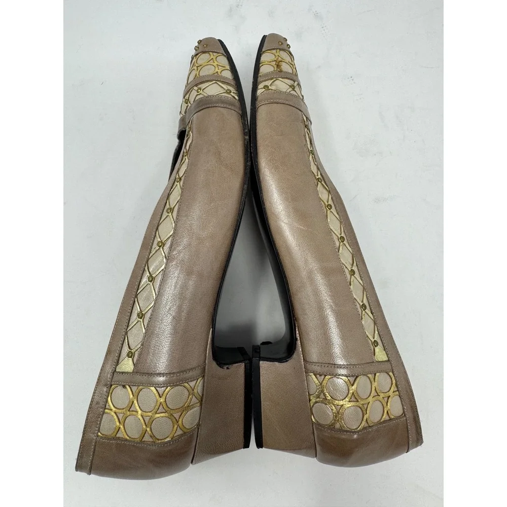 Margaret Jerrold Vintage Taupe Leather Gold Studded Low Wedge Pumps Heels 7.5 M